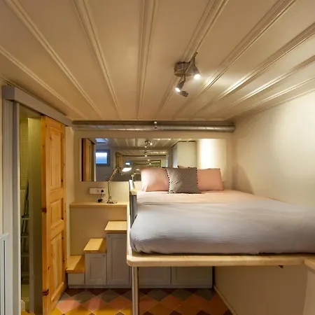 Tastefully Decorated House In Old - Rose Apartament *