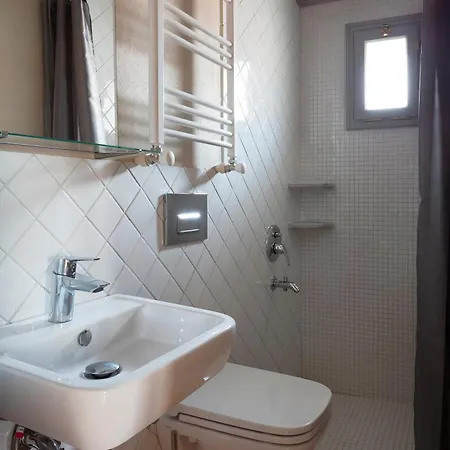 Tastefully Decorated House In Old - Rose Istanbul